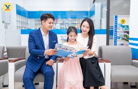 khách hàng khám sức khỏe tại medlatec